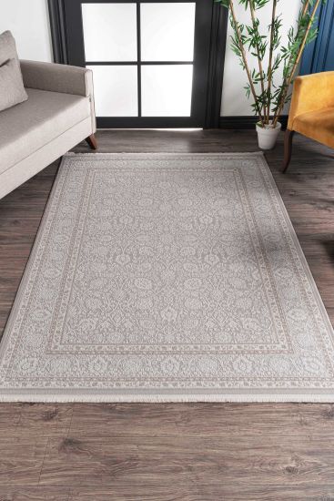Nostalgia Beige Persian Oriental Rug