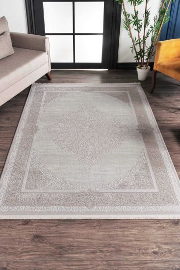 Beige Cream  Nostalgia Persian Rug